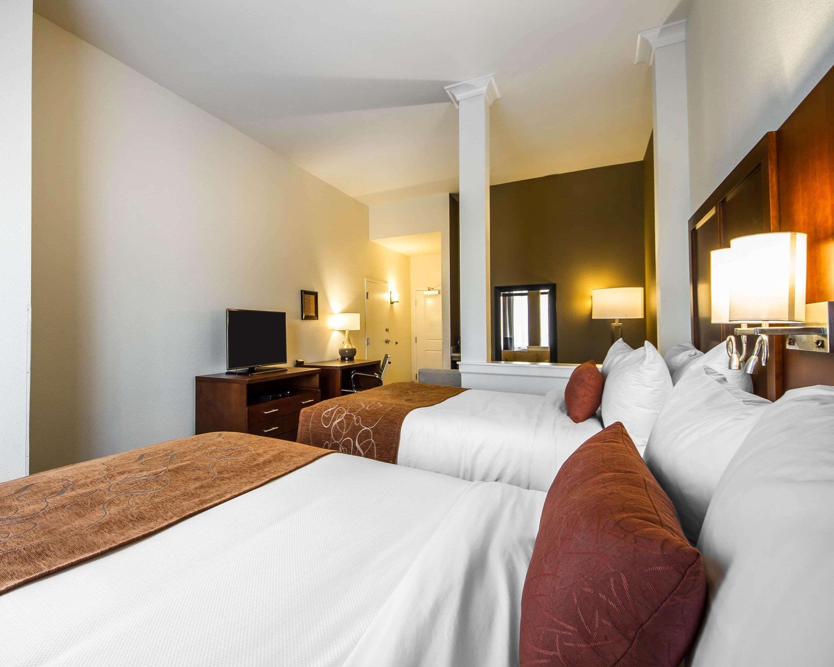 Comfort Suites Woodland - Sacramento Airport Екстер'єр фото